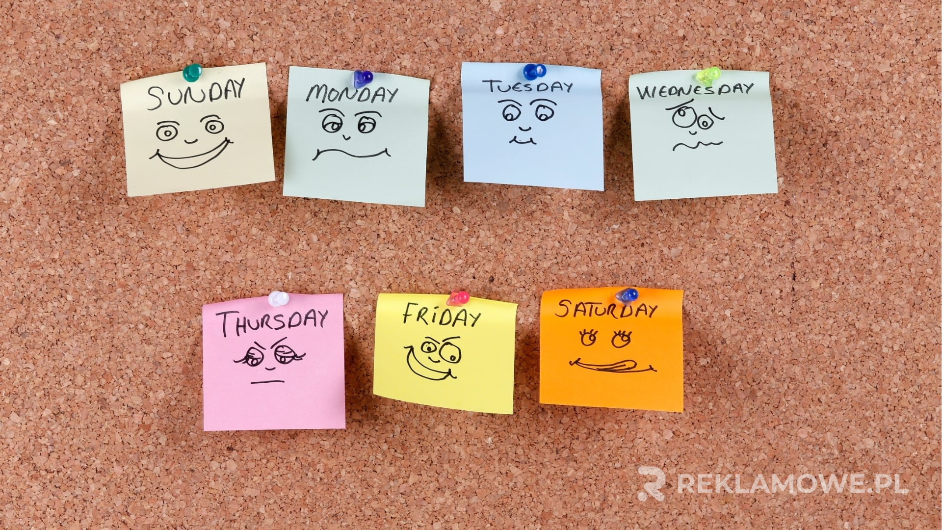 Kreatywne przykłady karteczek reklamowych