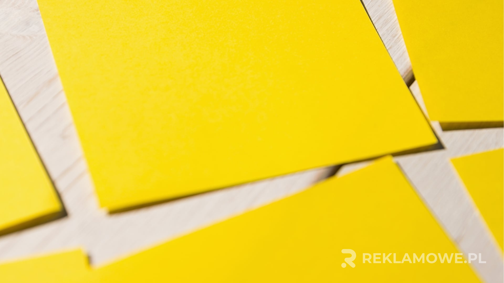 Skuteczne wykorzystanie karteczek reklamowych w marketingu Karteczki reklamowe w strategii marketingowej